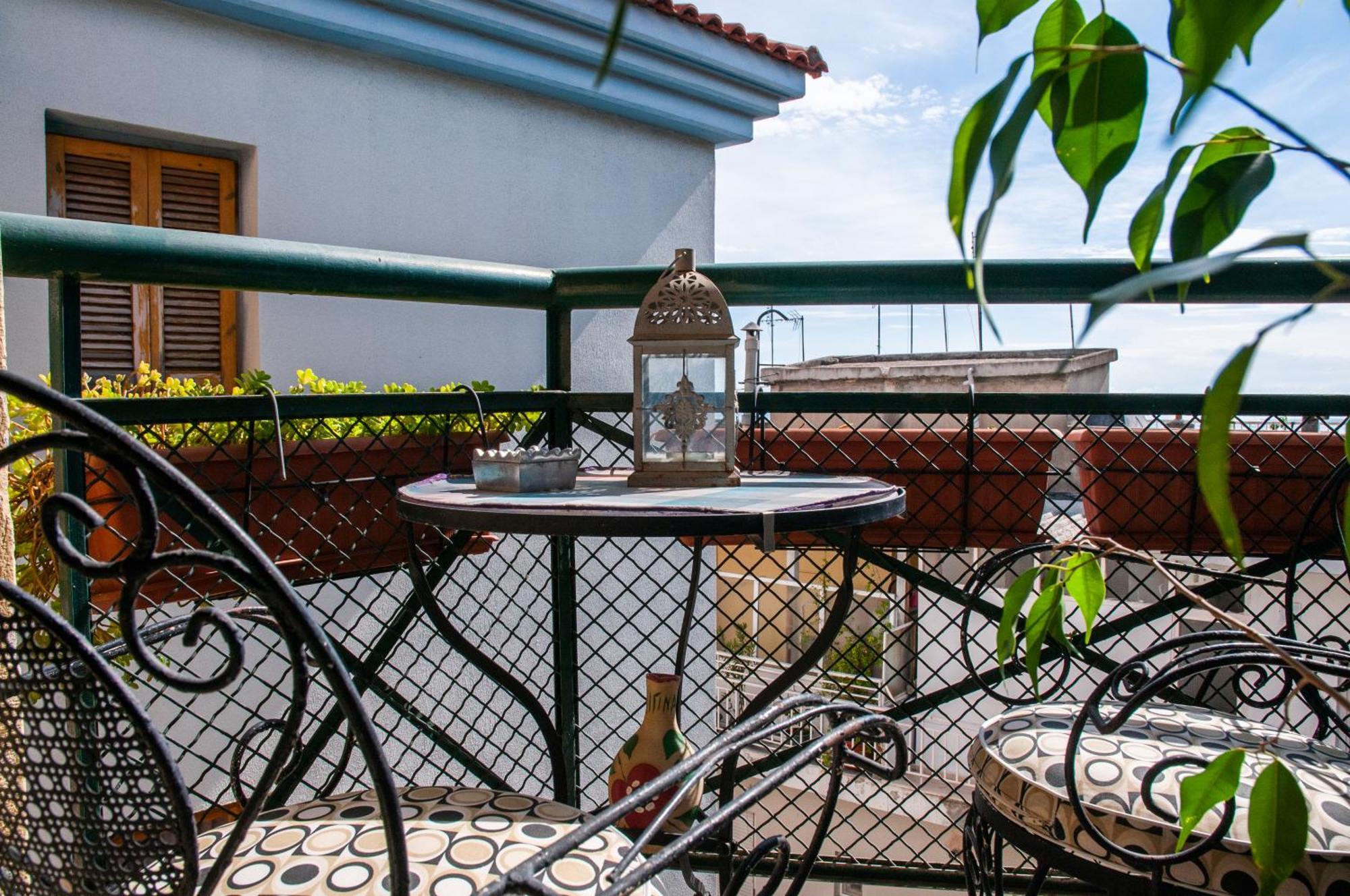 Vintage Experience Στην Άνω Πολη Appartement Thessaloniki Buitenkant foto